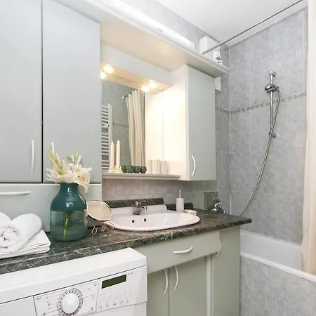 Apartment Hip & Spacious