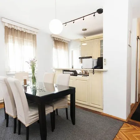Hip & Spacious * Belgrade