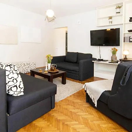 Hip & Spacious